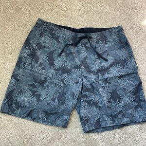 Men’s Gap Stretch Waist Shorts